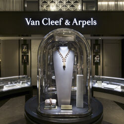 Van Cleef & Arpels Careers